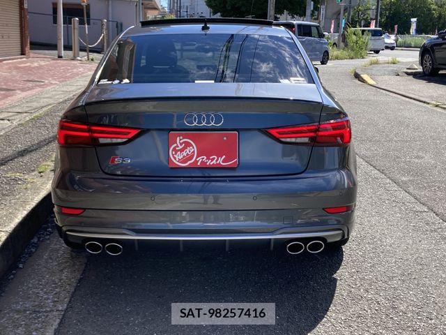 Audi S3 2020-08 8878760-2