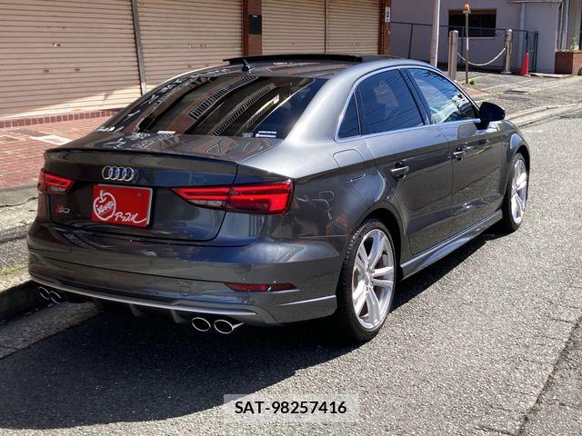Audi S3 2020-08 8878760-7