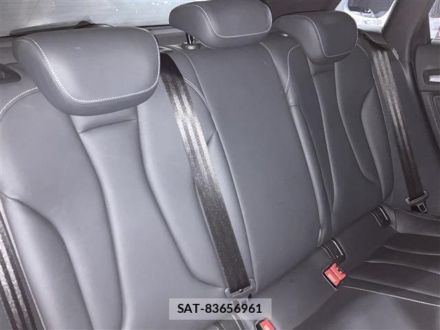 Audi S3 2017-05 687326-10