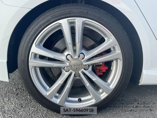Audi S3 2021-02 4638106-9