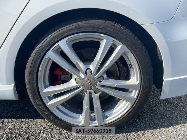 Audi S3 2021-02 4638106-10