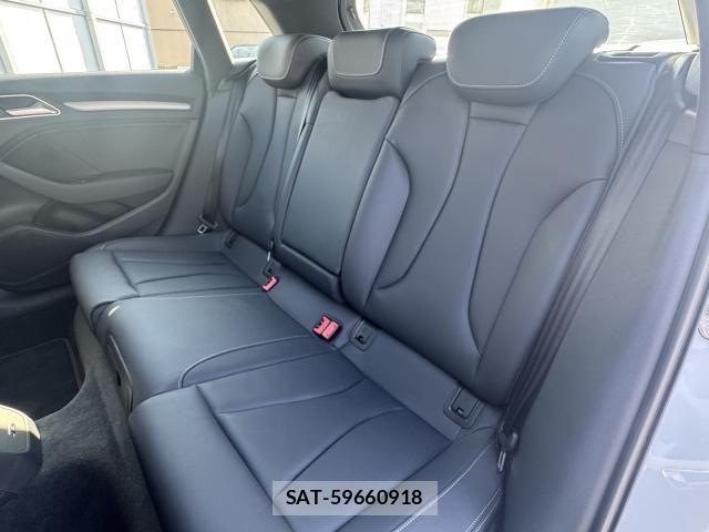Audi S3 2021-02 4638106-13
