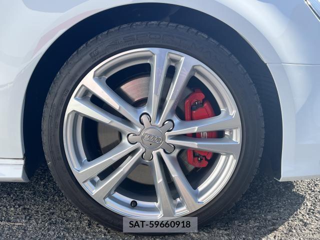 Audi S3 2021-02 4638106-7