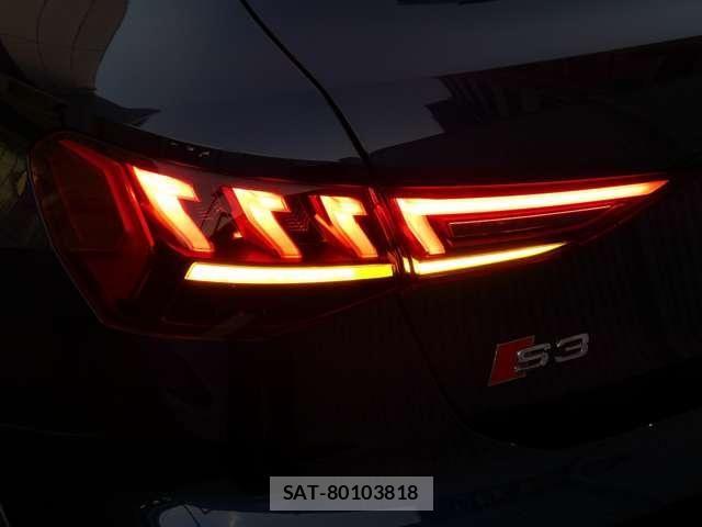 Audi S3 2023-01 6902333-16