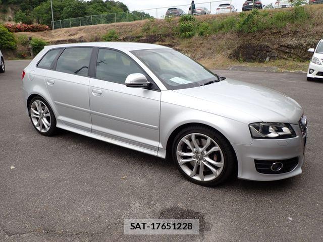 Audi S3 2009-05 7215056-3