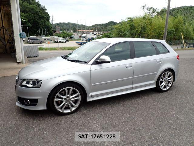 Audi S3 2009-05 7215056-5