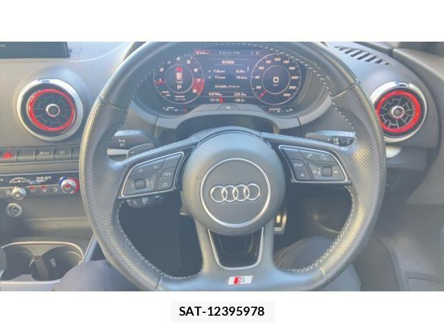 Audi S3 2018-10 7215053-15
