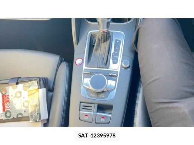Audi S3 2018-10 7215053-18