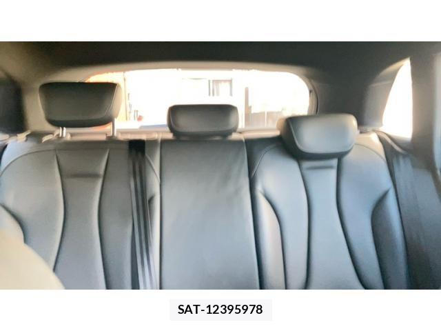 Audi S3 2018-10 7215053-24