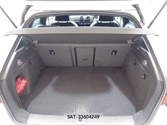 Audi S3 2015-07 7271556-25