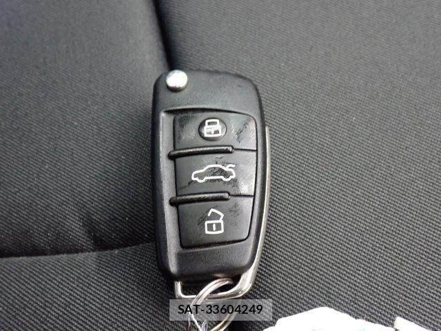 Audi S3 2015-07 7271556-28