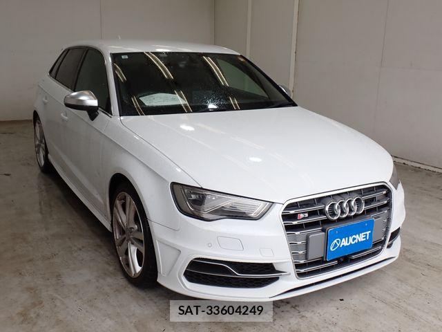 Audi S3 2015-07 7271556-3