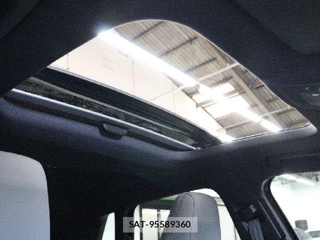 Audi S3 2021-06 7615106-10