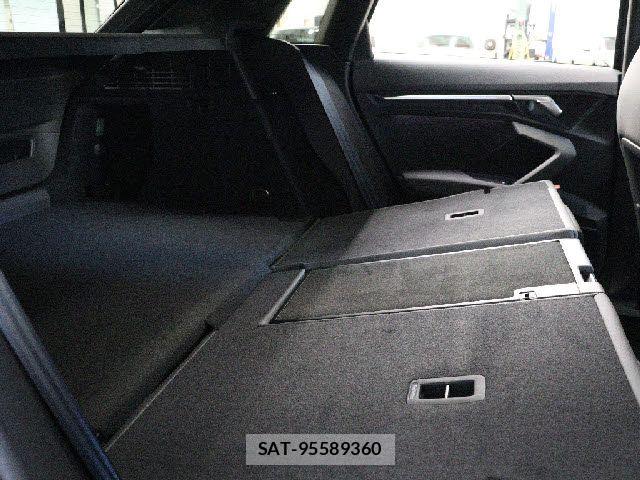 Audi S3 2021-06 7615106-21