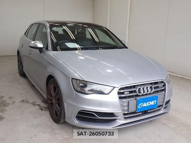 Audi S3 2015-06 7782740-3
