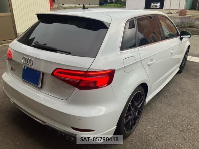 Audi S3 2020-12 7978567-9