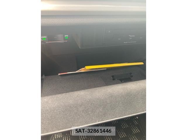 Audi S3 2016-02 8072927-25