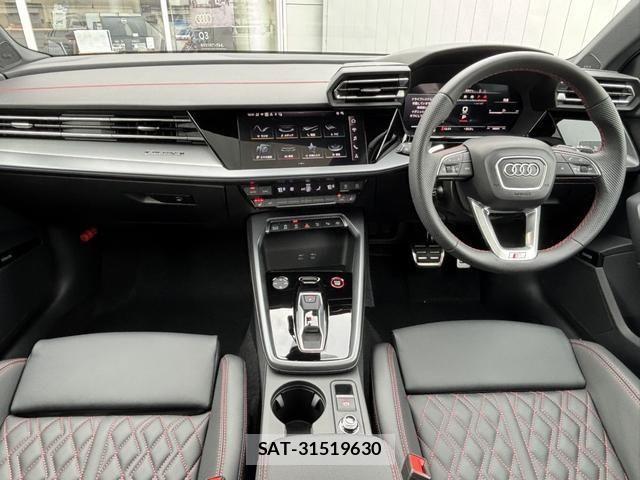 Audi S3 2025-03 8098081-10