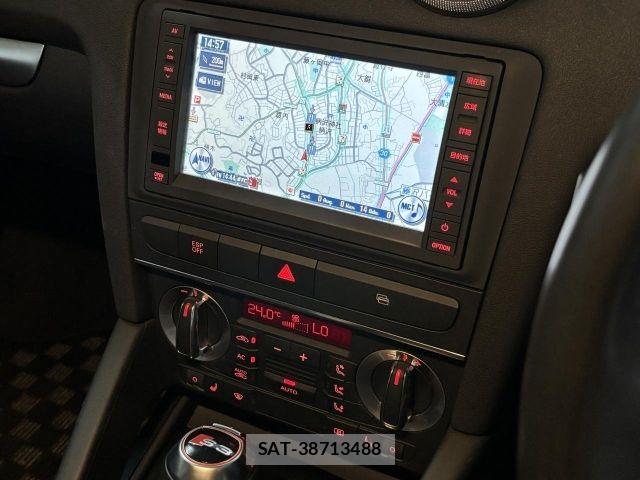 Audi S3 2010-03 8206424-14
