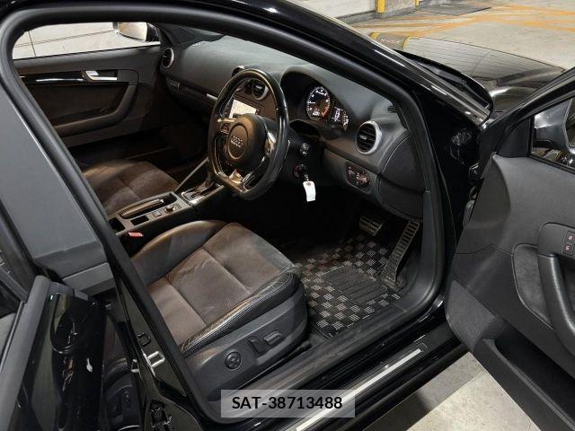 Audi S3 2010-03 8206424-3