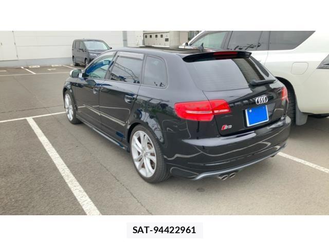 Audi S3 2012-09 8228969-3