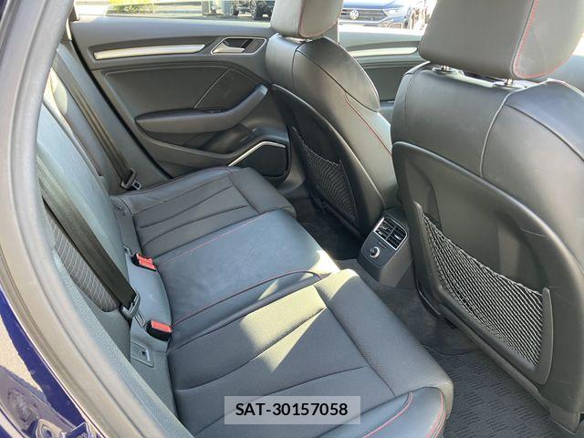 Audi S3 2017-01 8353939-13