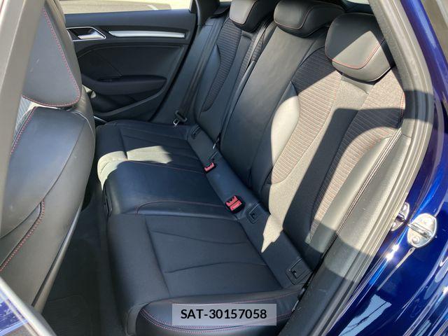 Audi S3 2017-01 8353939-16