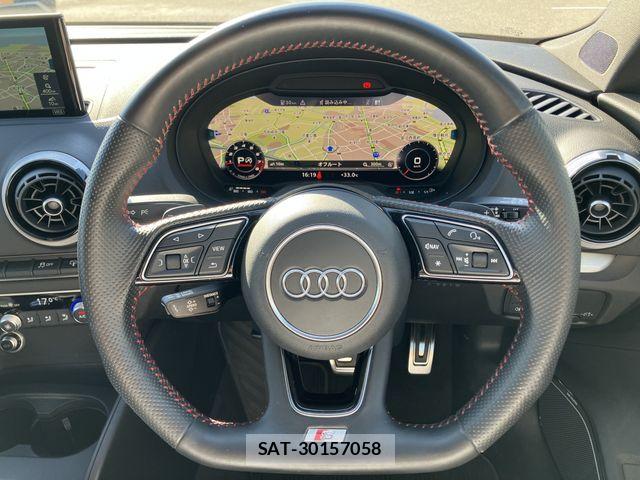 Audi S3 2017-01 8353939-18