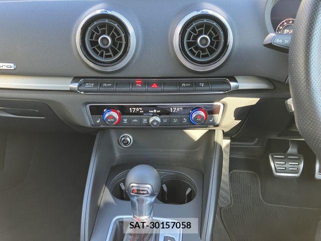 Audi S3 2017-01 8353939-21