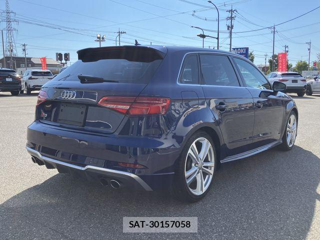 Audi S3 2017-01 8353939-2
