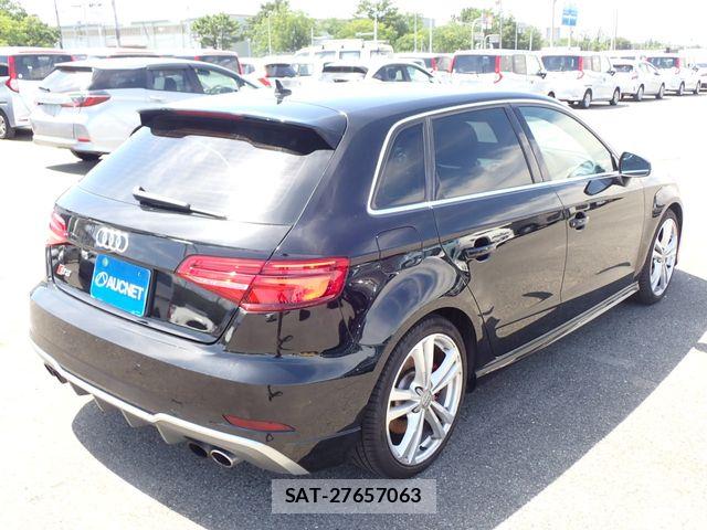 Audi S3 2020-03 8561217-10
