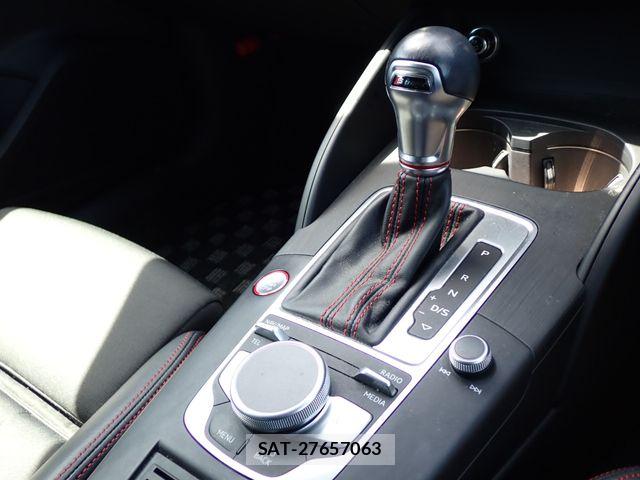 Audi S3 2020-03 8561217-18