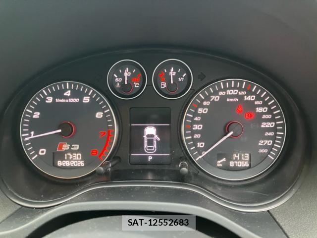 Audi S3 2009-10 8658097-22