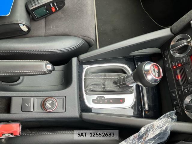 Audi S3 2009-10 8658097-23