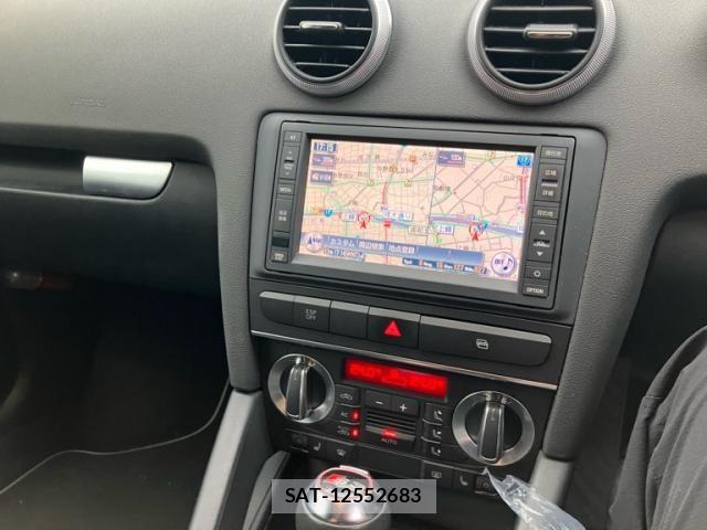 Audi S3 2009-10 8658097-24