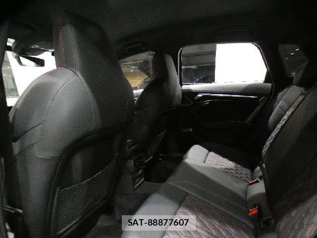 Audi S3 2022-11 8658094-26