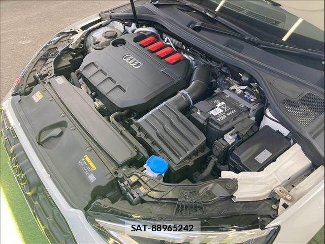 Audi S3 2024-01 8740659-13