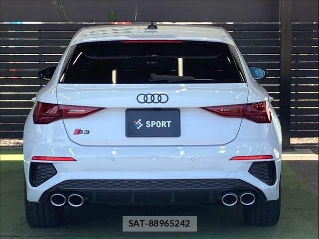 Audi S3 2024-01 8740659-15