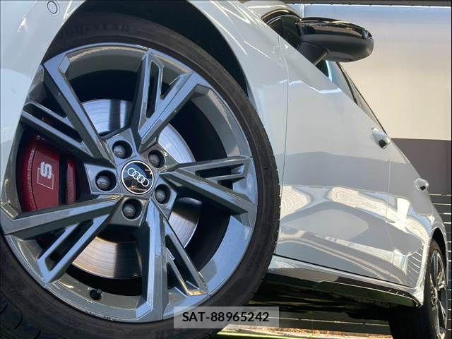 Audi S3 2024-01 8740659-18