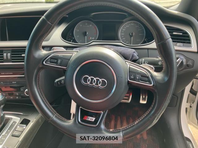 Audi S4 2012-07 7356914-15