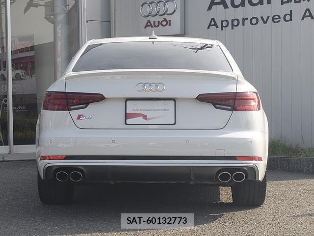 Audi S4 2019-06 8206425-16