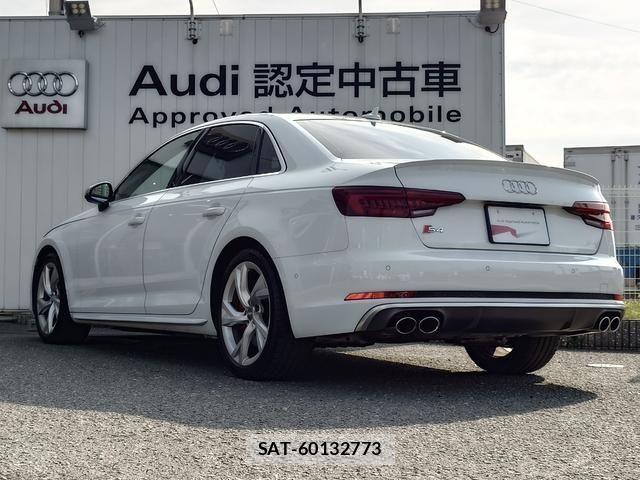 Audi S4 2019-06 8206425-2