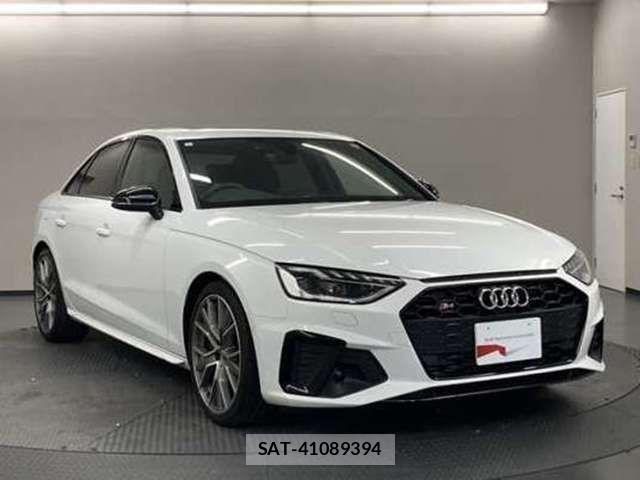Audi S4 2021-06 8313184-6