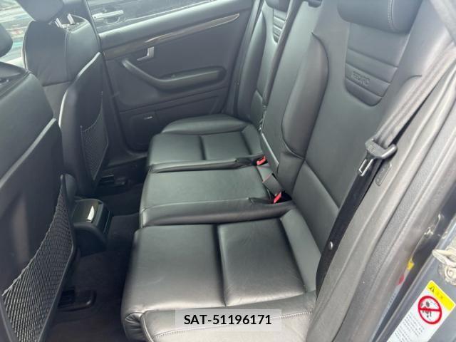 Audi S4 2006-05 8848283-11
