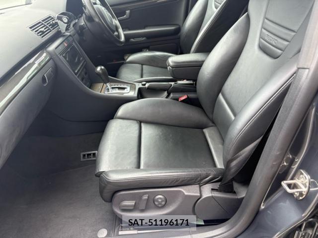 Audi S4 2006-05 8848283-12