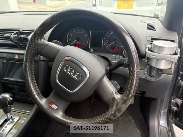 Audi S4 2006-05 8848283-14