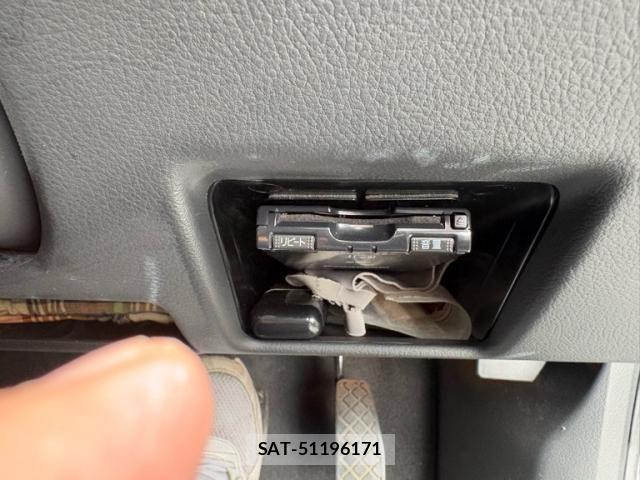 Audi S4 2006-05 8848283-17