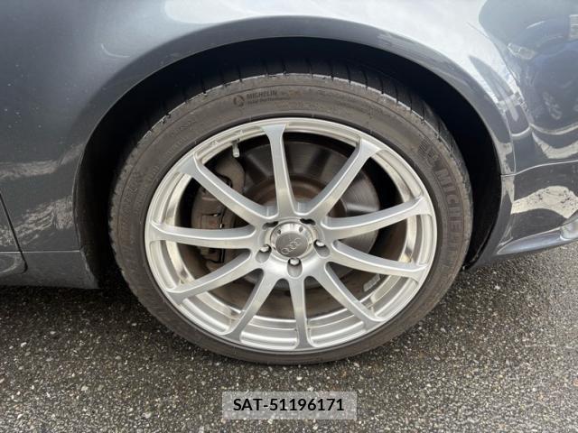 Audi S4 2006-05 8848283-3