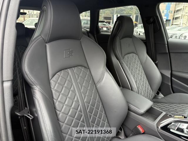Audi S4 2023-06 6525491-3