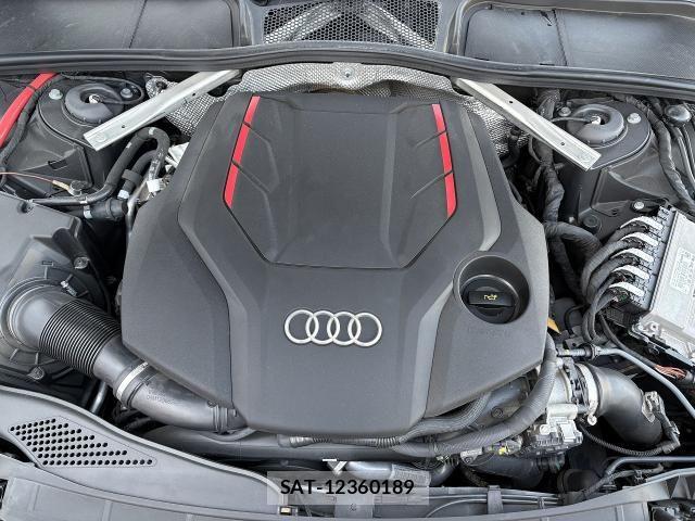 Audi S4 2021-07 6610645-16